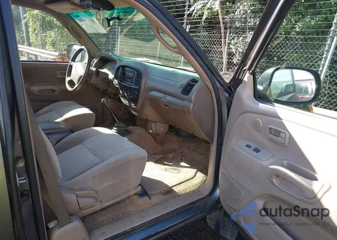 2003 Toyota Tundra Sr5 из США, поврежденный, VIN 5TBRN34123S419734